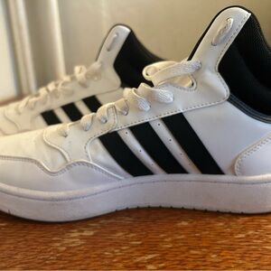Adidas Men's hoops